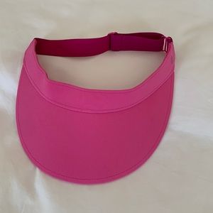 Lululemon visor.